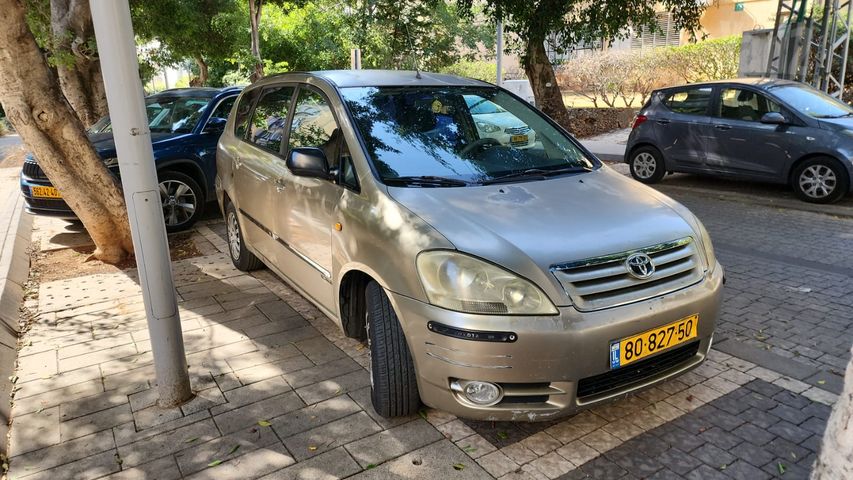 טויוטה אוונסיס