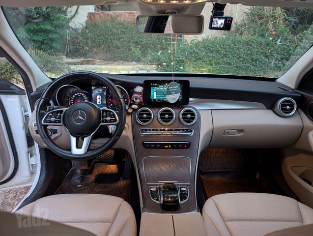 מודעת רכב מרצדס-בנץ C-class