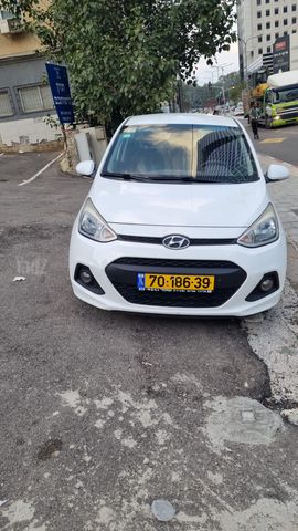 יונדאי i10