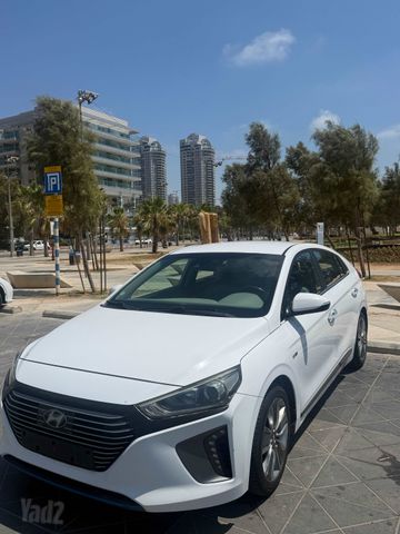יונדאי איוניק