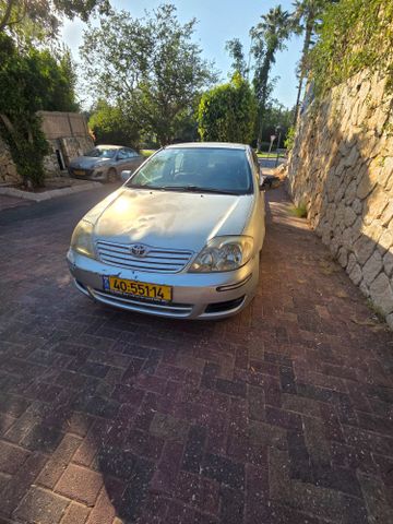 מודעת רכב טויוטה קורולה