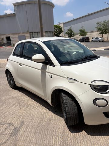 פיאט 500E