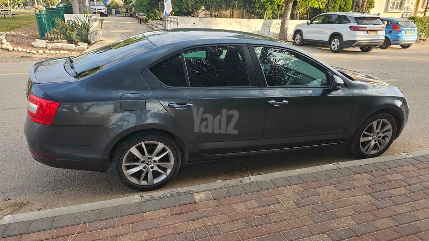 סקודה אוקטביה