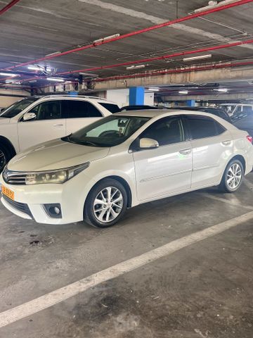 טויוטה קורולה