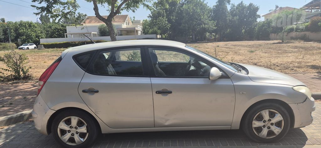 מודעת רכב יונדאי i30