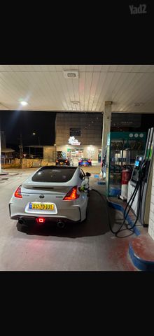מודעת רכב ניסאן 370Z