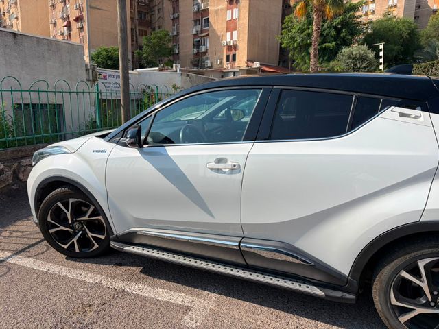 טויוטה C-HR