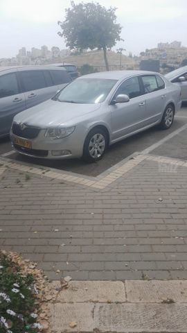 מודעת רכב סקודה סופרב