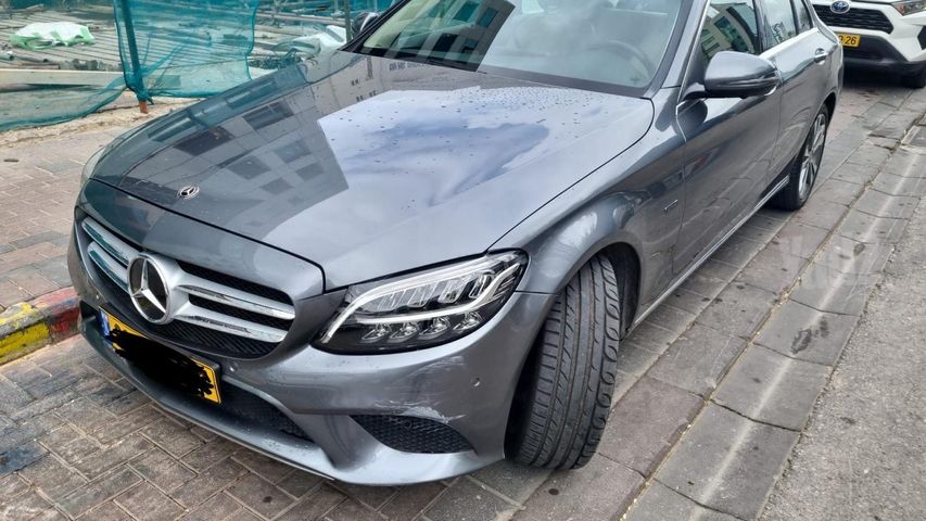 מרצדס-בנץ C-class