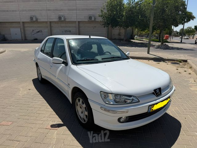 פיג'ו 306