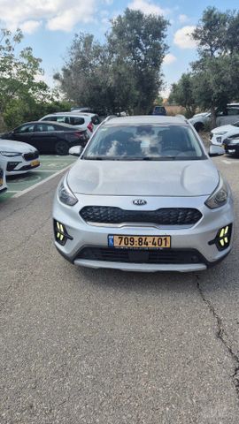 קיה נירו
