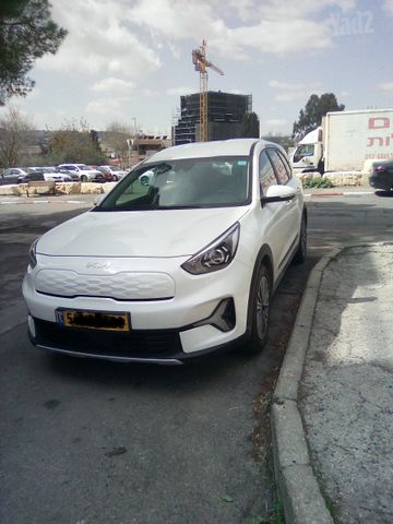 קיה נירו פלוס