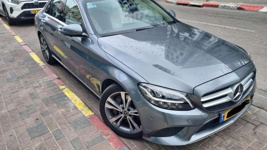 מרצדס-בנץ C-class