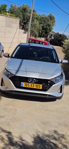יונדאי i20