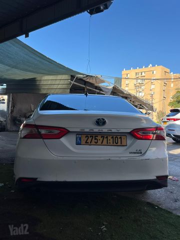 מודעת רכב טויוטה קאמרי