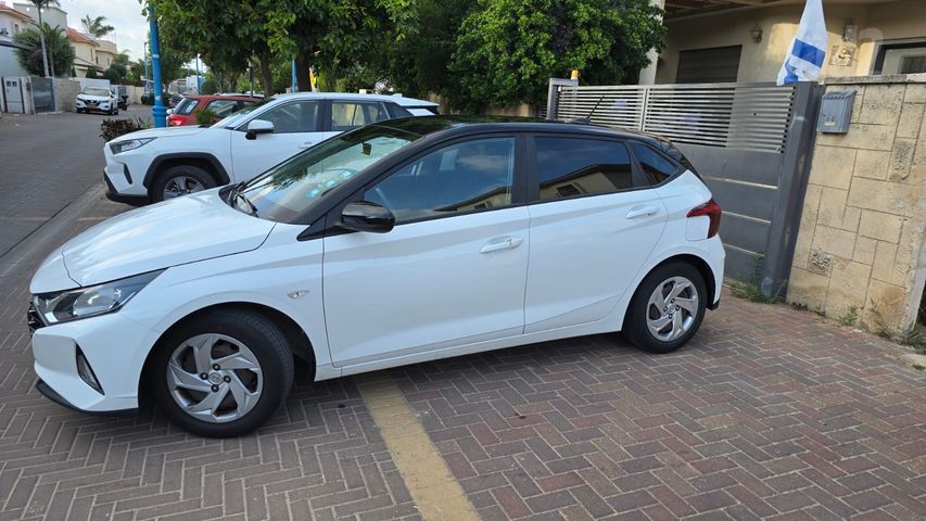יונדאי i20