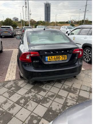 וולוו S60