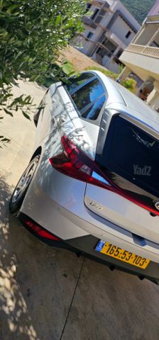 יונדאי i20