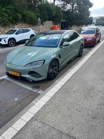 מודעת רכב בי.ווי.די סיל