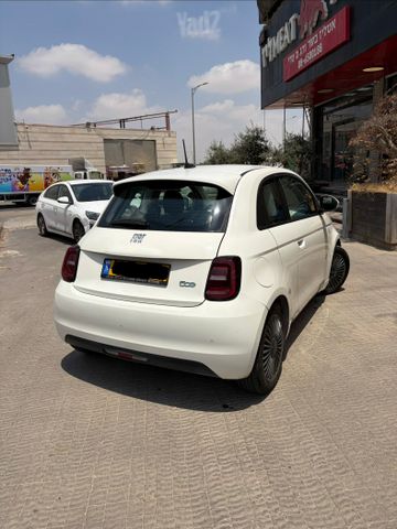 פיאט 500E