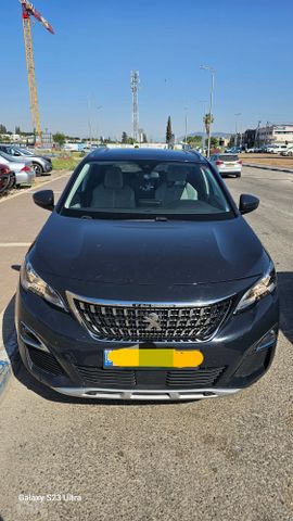 פיג'ו 3008