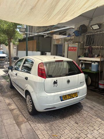 מודעת רכב פיאט פונטו