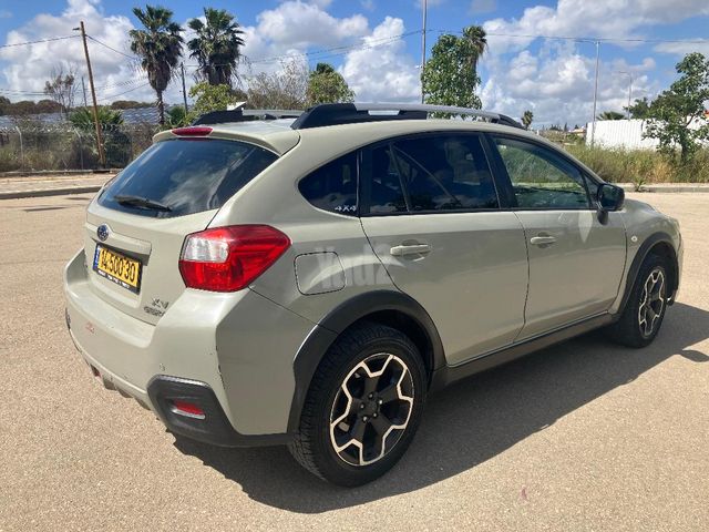 סובארו XV