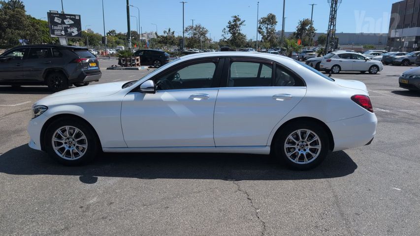 מרצדס-בנץ C-class