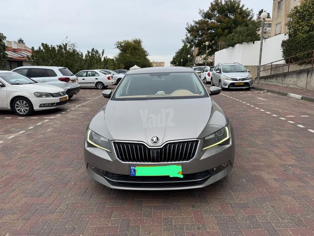 סקודה סופרב