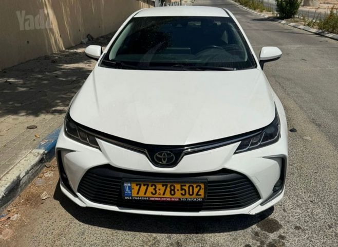 טויוטה קורולה
