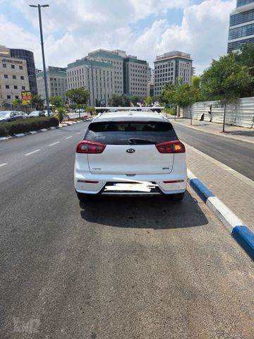 קיה נירו