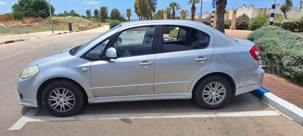 סוזוקי SX4