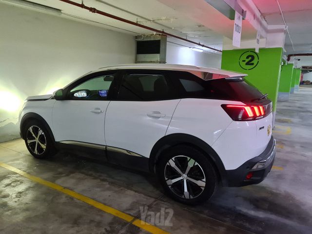פיג'ו 3008