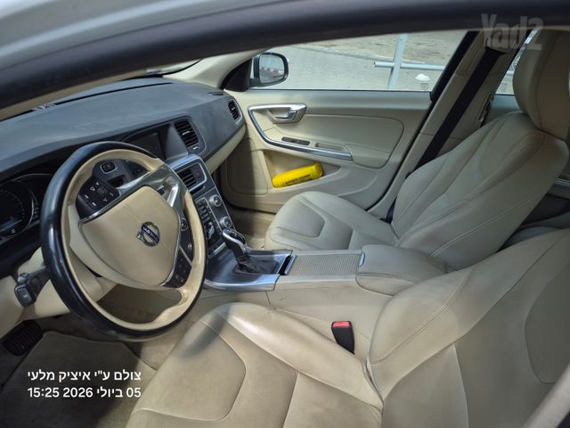 וולוו S60