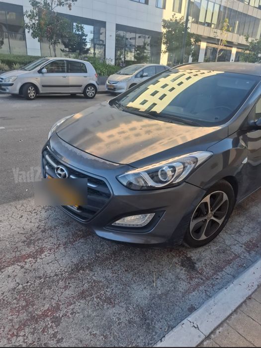 יונדאי i30