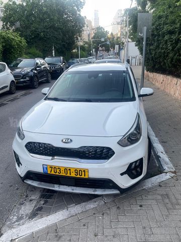 קיה נירו