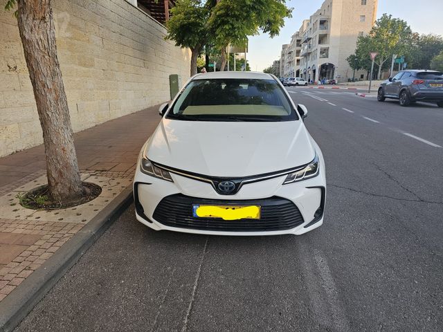 טויוטה קורולה