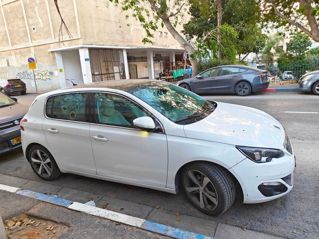 פיג'ו 308
