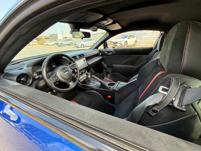 סובארו BRZ