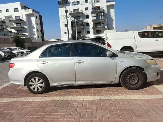 מודעת רכב טויוטה קורולה