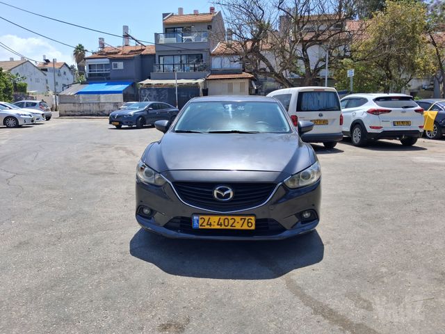מאזדה 6