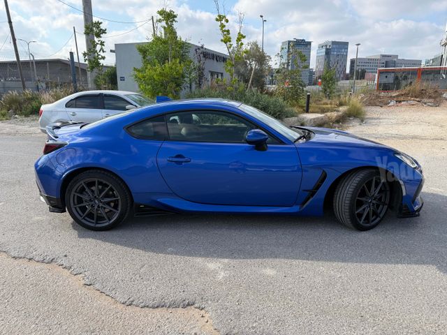 סובארו BRZ