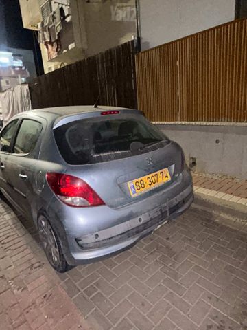 פיג'ו 207