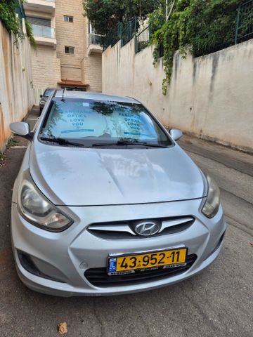מודעת רכב יונדאי אקסנט i25