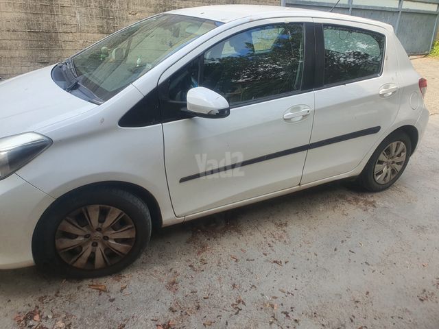 טויוטה יאריס