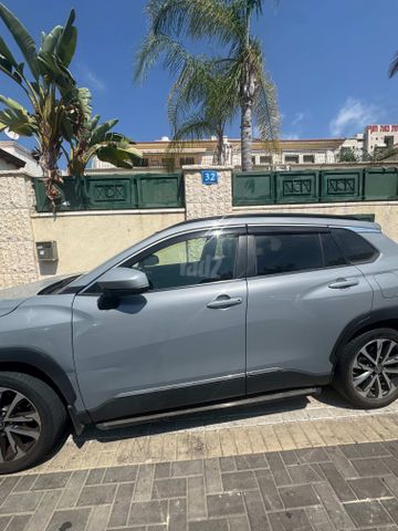 טויוטה קורולה קרוס