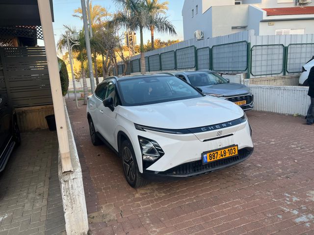 צ׳רי FX