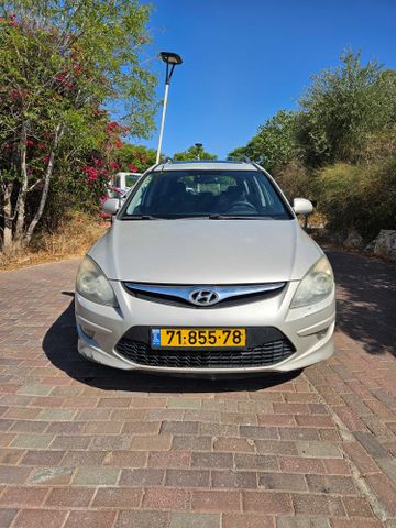 יונדאי i30