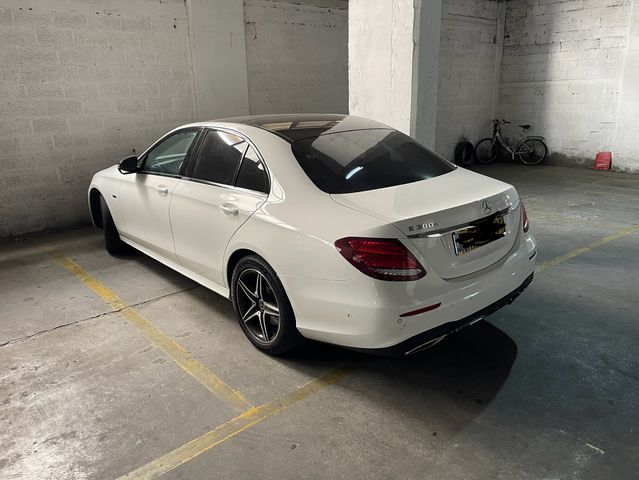 מרצדס-בנץ E-class