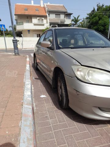 הונדה סיוויק
